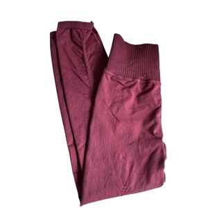 Revolve Free People Movement Good Karma High-Rise 7/8 Length Burgundy Color  M/L